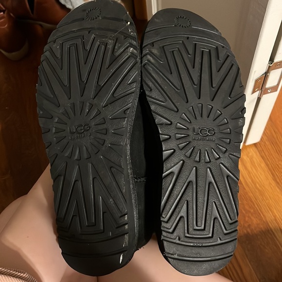 Ugg Boots - Picture 4 of 5